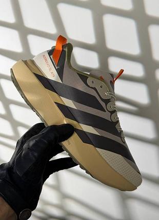 Чоловічі кросівки adidas adizero evo sl atr taupe beige orange