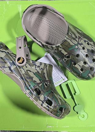 Очень красивые клоги, шлепки сабо crocs classic m4w6-36/37