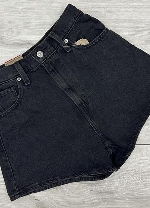 Нові чорні джинсові шорти levi's high waisted mom shorts (розмір 26/xs-s) оригінал