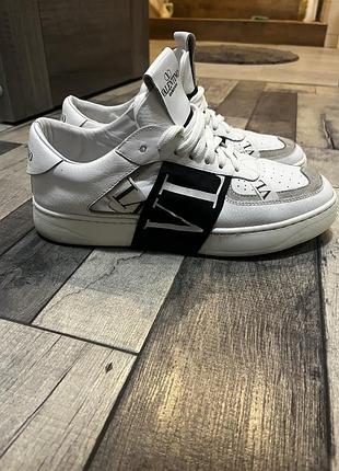 Кеди valentino