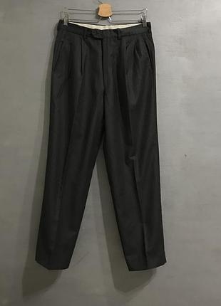 Брюки corneliani