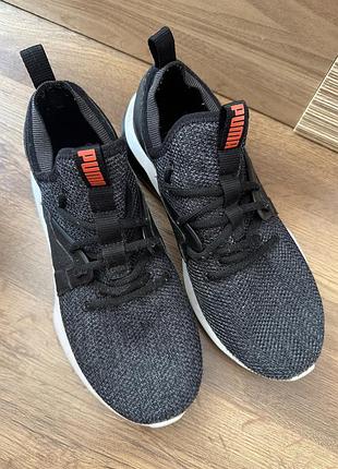 Жіночі кросівки puma soft foam+ розмір 40.5