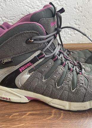 Трекінгові черевики німецького бренду meindl, модель snap junior mid gtx., розмір 36