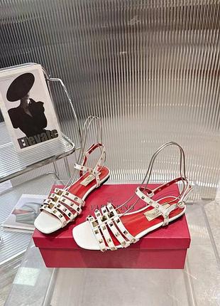 Босоніжки valentino  12-14 робочих днів