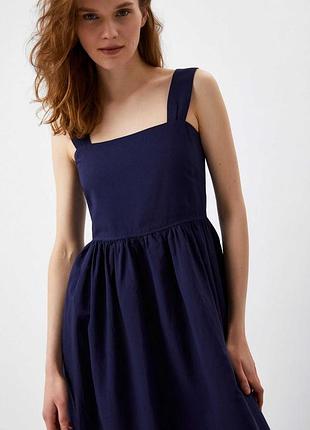 Лляний темно-синій сарафан літня міді сукня uniqlo квадратний виріз широкі бретелі льон