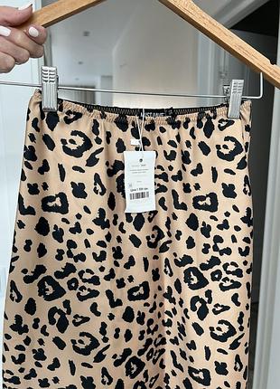Нова спідниця міді/міксі з біркою must have , 34 р.