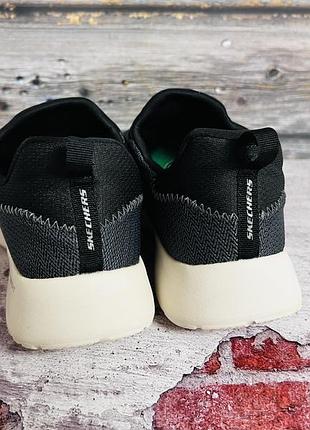 Кросівки skechers dynamight 4