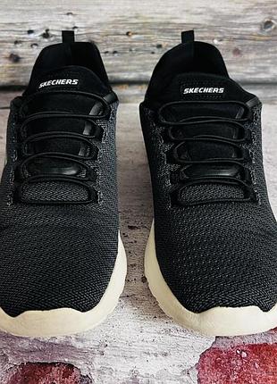 Кросівки skechers dynamight 7
