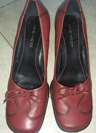Nine west (usa)- стильные кожаные красные туфли р 37-37,5 (24 см)