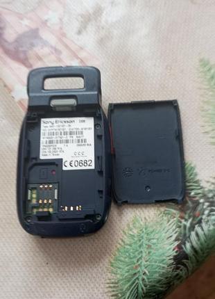 Продам телефон sony ericsson z200 5