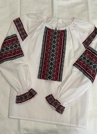 Вишиванка у червоно-чорному кольорі , 134см