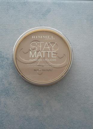 Матуюча пудра для обличчя stay matte long lasting powder