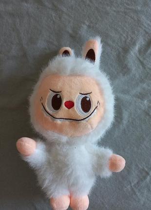 Лабубу игрушка 2