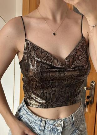 Топ h&m divided