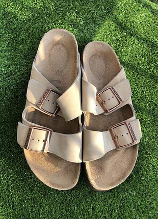 #b10. 37 р-24 см. birkenstock arizona шльопанці. шкіра. оригінал