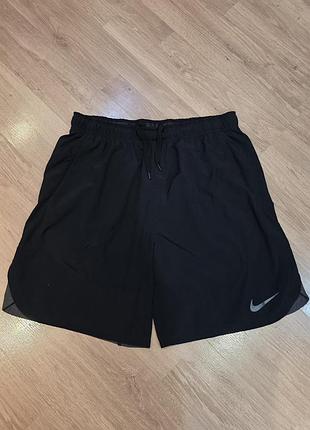 Шорты nike, размер xl