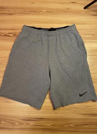 Шорти nike dri-fit