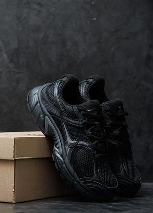Кросівки чоловічі чорні nike v5 rnr black