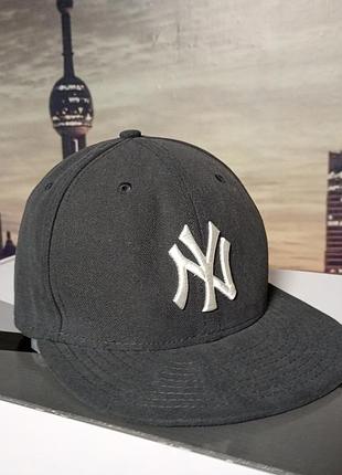 Кепка new era. модель: 59fifty. команда: new york yankees (mlb) розмір: 7 (55.8 см) оригінал