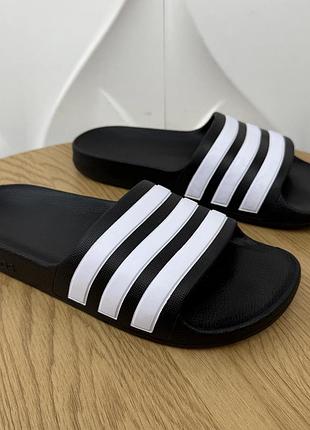 Нові оригінальні шльопанці adidas