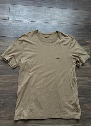 Чоловіча футболка hugo boss