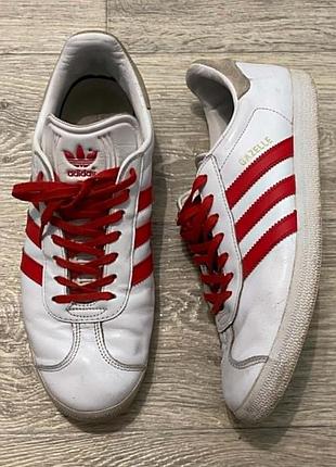 Кросівки adidas оригінал натур.шкіра р.43/42,5 ст.28/27,5см