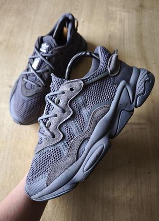 Круті жіночі кросівки adidas, оригінал, модель 2022, р.36,5.