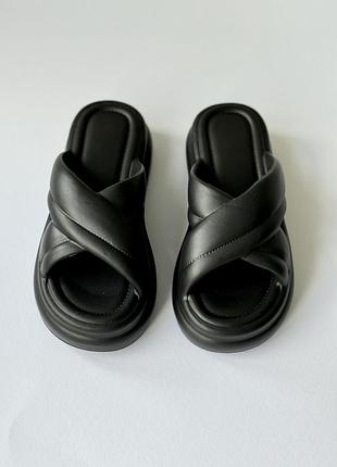 Tap black 3