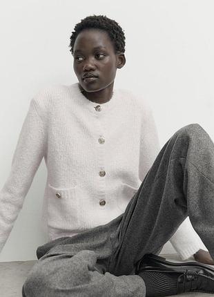 Вовняний кардиган букле від massimo dutti