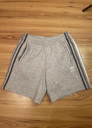 Шорти adidas originals