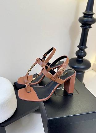 Босоніжки ysl  12-14 робочих днів