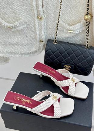 Шльопанці chanel   12-14 робочих днів