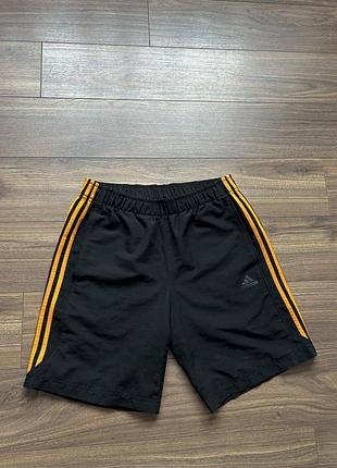 Чоловічі спортивні шорти adidas climacool