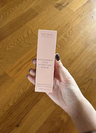 Мультимолекулярна зволожуюча сироватка mz skin hyaluronic acid hydrating serum (30 мл)