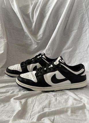 Кросівки nike dunk low retro у класичному чорно-білому кольорі