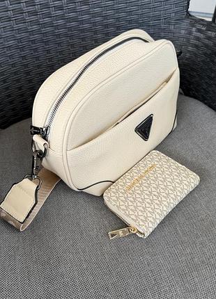 Клатч guess крос боді сумка бежева 3
