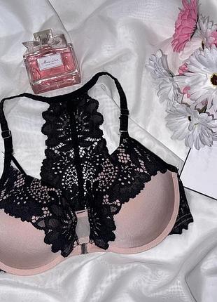 Неймовірний бюстгальтер hunkemöller