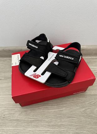 Продам дитячі сандалі new balance  розмір 21 (12 см)