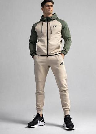 Весняний чоловічий спортивний костюм nike tech fleece premium.
