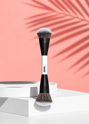 Кисточка для лица тона makeup by mario surreal foundation f4 brush