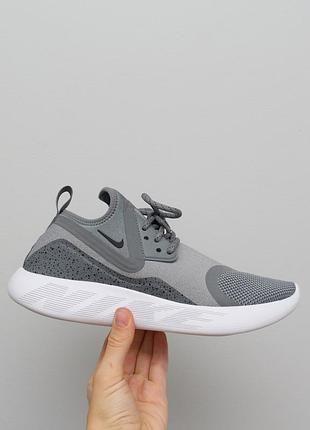 Кросівки nike lunarcharge essential оригінал на стопу 23 см