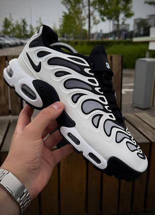 Nike air tn plus drift