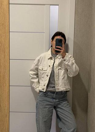 Куртка джинсова біла zara s