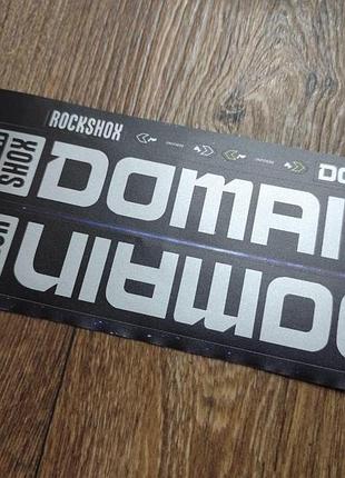 Чорна з темносірим наклейки на вилку пір'я рок-шок шок rock shox велосипеда domain думаїн домуїн думанендан домійн