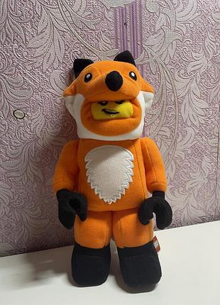 Іграшка лего в костюмі лисиці 🦊