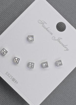Серьги пусеты 3,5мм+- серебристый металл белые стразы новинка
