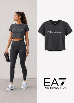 Спортивный кроп- топ футболка ea7 emporio armani p s