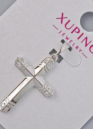 Кулон "крест" xuping с белыми стразами d-26,5х17,5мм+ - l-32мм+- родий новинка