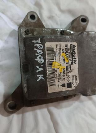 Блок airbag 93853930 renault