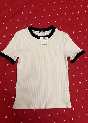 Нова футболка zara